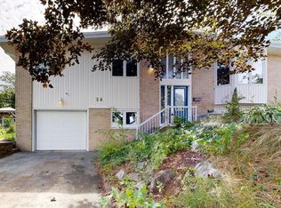 24 Deepwood Cres, Halifax, NS B3M2Y6