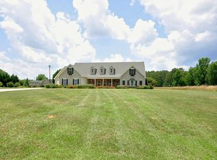 1375 Redwine Rd, Fayetteville, GA 30215