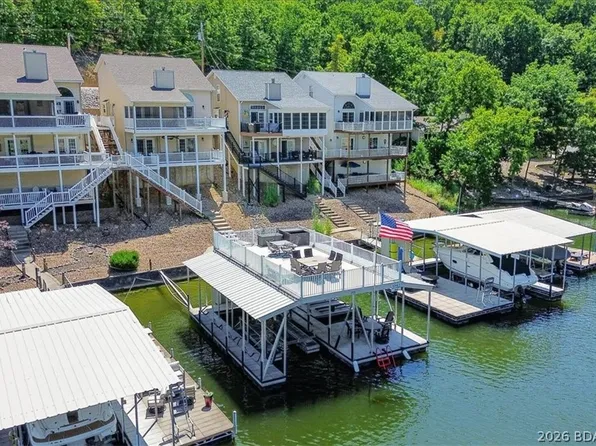 1453 Ginger Rd, Lake Ozark, MO 65049