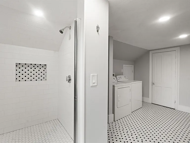 101 Mount Pleasant Ave #101 — Photo 25