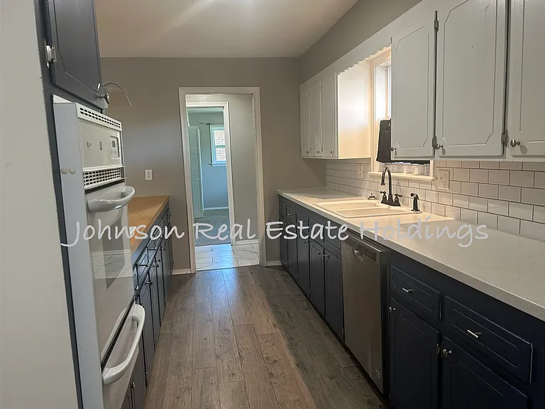 3204 Wayside Dr — Photo 7