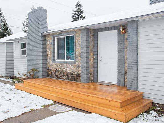 2nd image of 2842 W Queen Ave