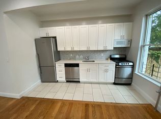 221 Vanderbilt St APT 1, Brooklyn, NY 11218