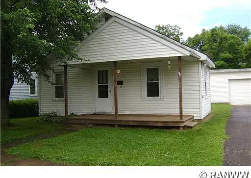 1st image of 109 S 6th St