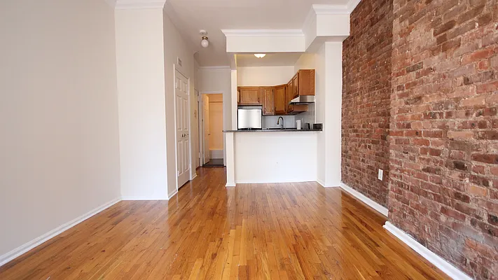 Living room, photo 3