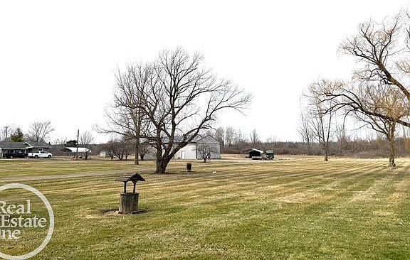 3rd image of 15594 Bryce Rd