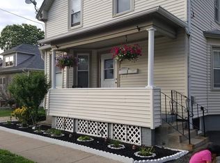 209 Beckwith St FLOOR 2, Cranston, RI 02910