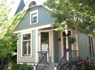 915 SE 13th Ave, Portland, OR
