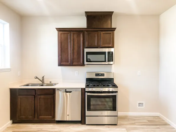 848 Mission De Oro Dr Unit A, Redding, CA 96003