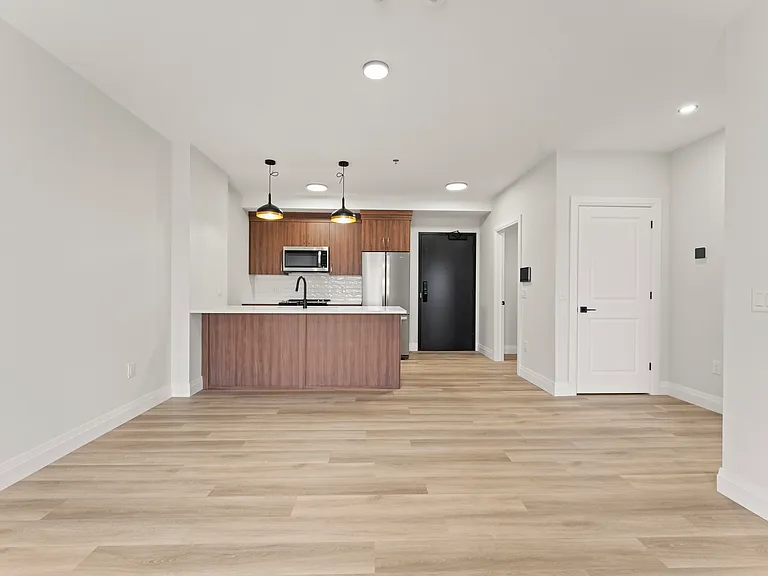 4775 Walker Rd #401 — Photo 9