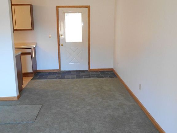 5th image of 33 Bird Dog Ln