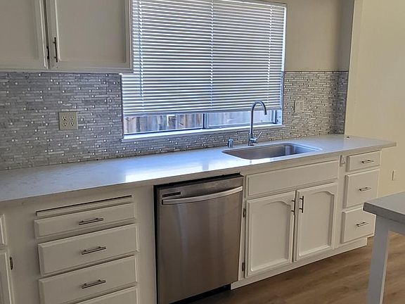 2nd image of 17270 Markross Ct
