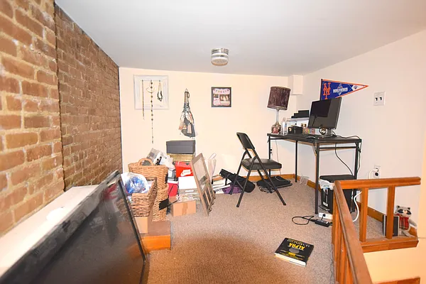 Rented by City Stop Realty | media 19