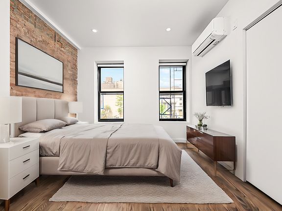 3rd image of 186 1st Ave #2S