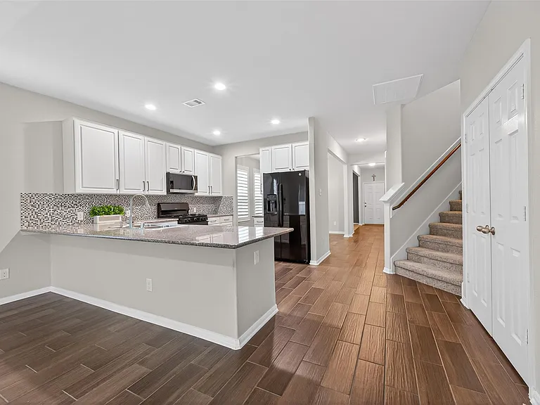 11343 Rossum Creek Dr — Photo 9