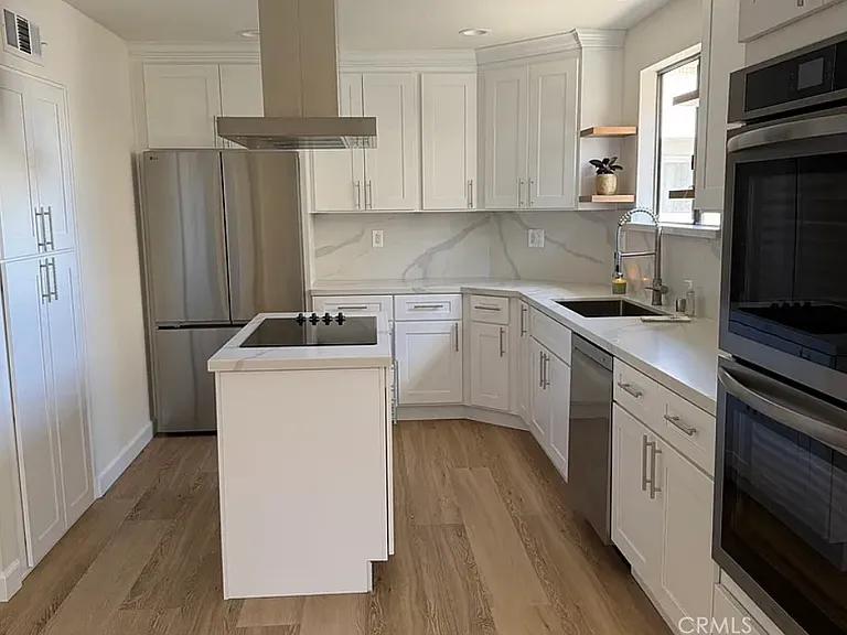 5345 White Oak Ave #G — Photo 2