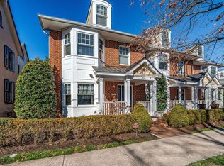 30 Centre St, Haddonfield, NJ 08033