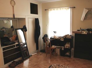 19 Putnam Ave #17, Cambridge, MA 02139