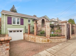 2459 24th Ave E, Seattle, WA 98112