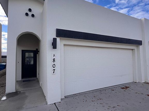 2nd image of 807 Hc Gilbert Minjares Dr #A