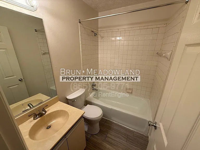 5525 Jacksboro Pike #18 — Photo 12