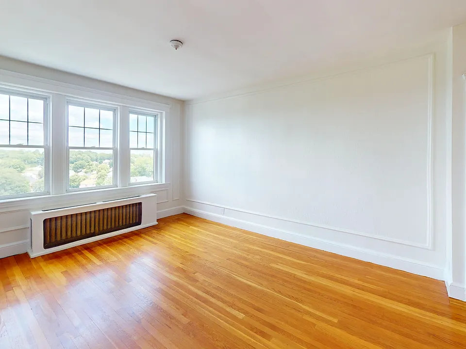 2001 Commonwealth Ave #34