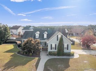 1133 Kenan Dr, Hope Mills, NC 28348