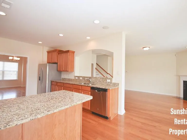 3152 Bramble Glen Dr — Photo 3