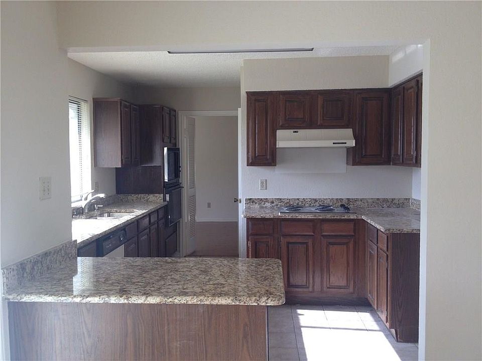 2nd image of 3905 Saint Christopher Ln