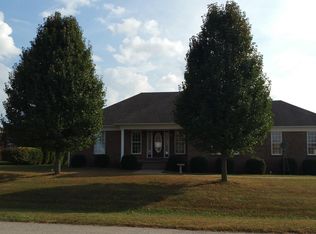 153 Deep Springs Dr, Bardstown, KY 40004