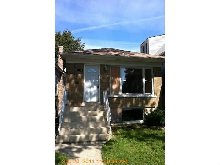 440 E 90th St photo 1