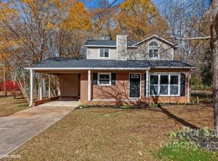 1338 Westwood Rd, Lancaster, SC 29720