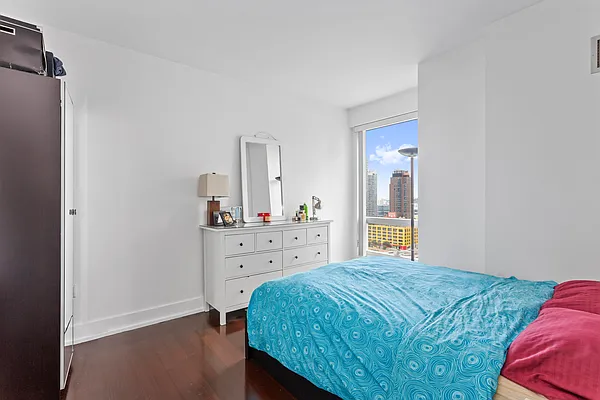 Rented by Douglas Elliman | media 3