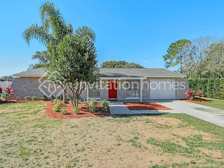 225 Nita Dr — Photo 1