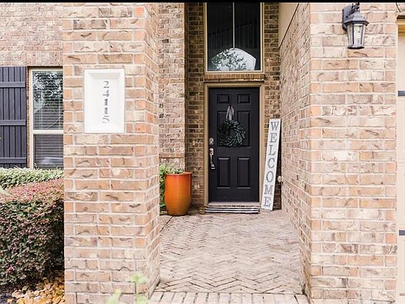 3rd image of 24115 Rosalia Ct