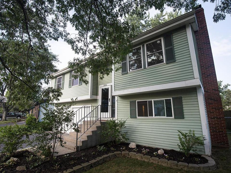 1st image of 924 Hartney Dr