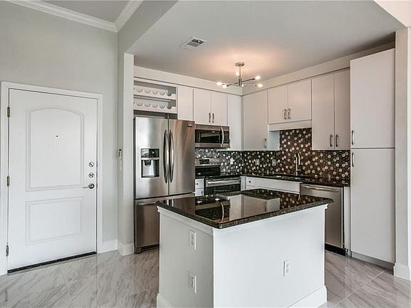 2nd image of 3225 Turtle Creek Blvd APT 1634