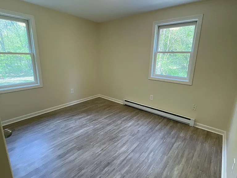 395 Wilbraham St #B — Photo 9