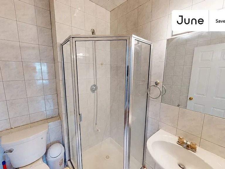 76 Easton St — Photo 10