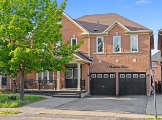 7 Chapparal Dr, Brampton, ON L6R 3C5