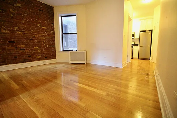 Rented by Rudd Group LTD | media 12