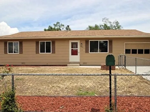 2505 Gina Dr, Colorado Springs, CO 80916