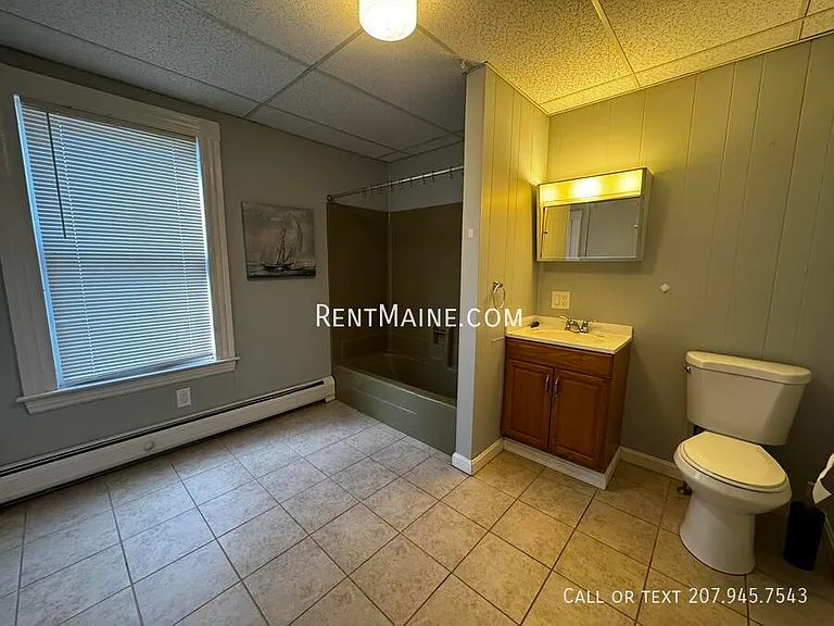 17 Edwards St #1 — Photo 7