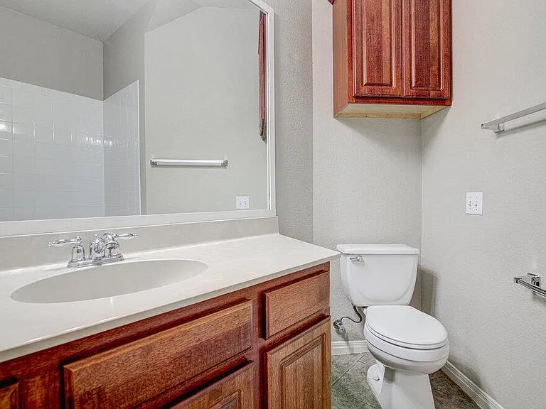 1702 Singleton Ave #A — Photo 26