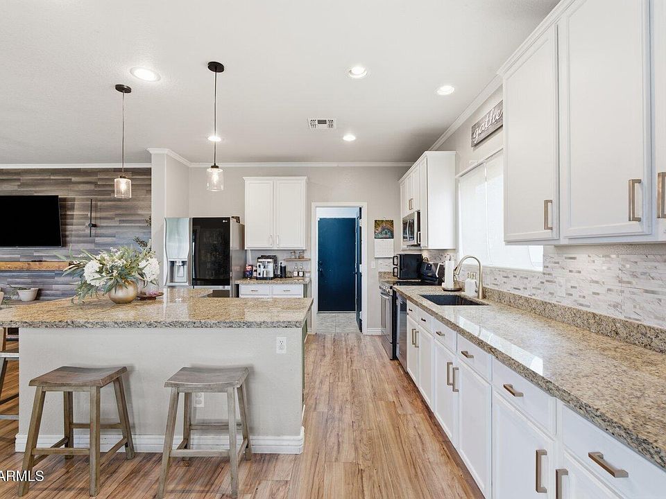 1st image of 4513 E WHITEHALL Drive
