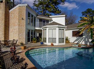 12111 Laneview Dr, Houston, TX 77070