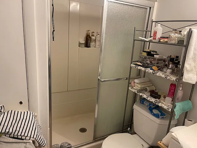 Studio, 350 sqft, $1,850 — Photo 3