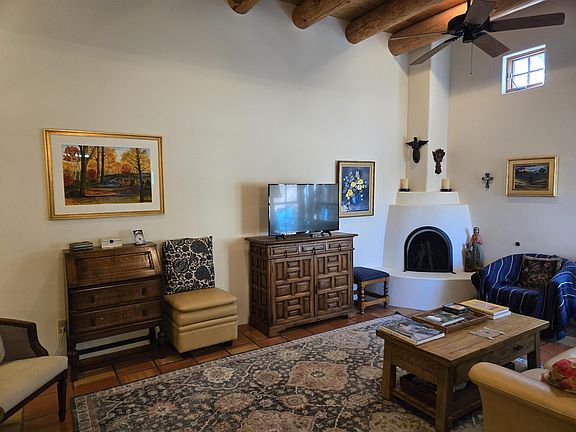 4th image of 415 Kit Carson Rd APT 6