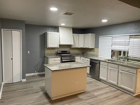 5th image of 5509 Kerry Ln