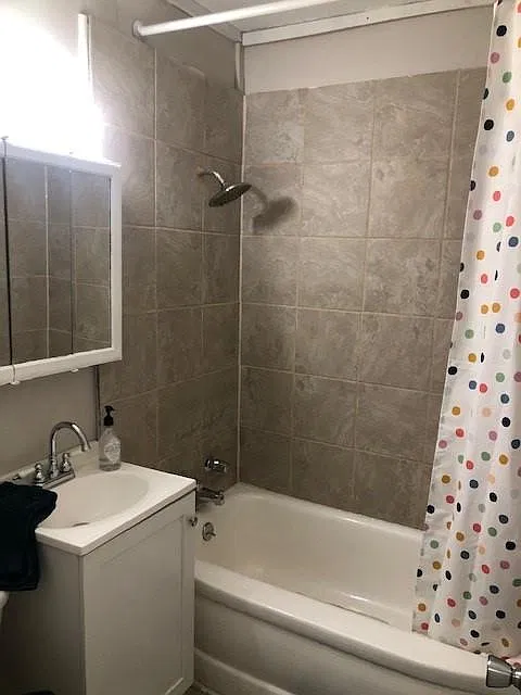 2412 SW Valley Brook Ln — Photo 3